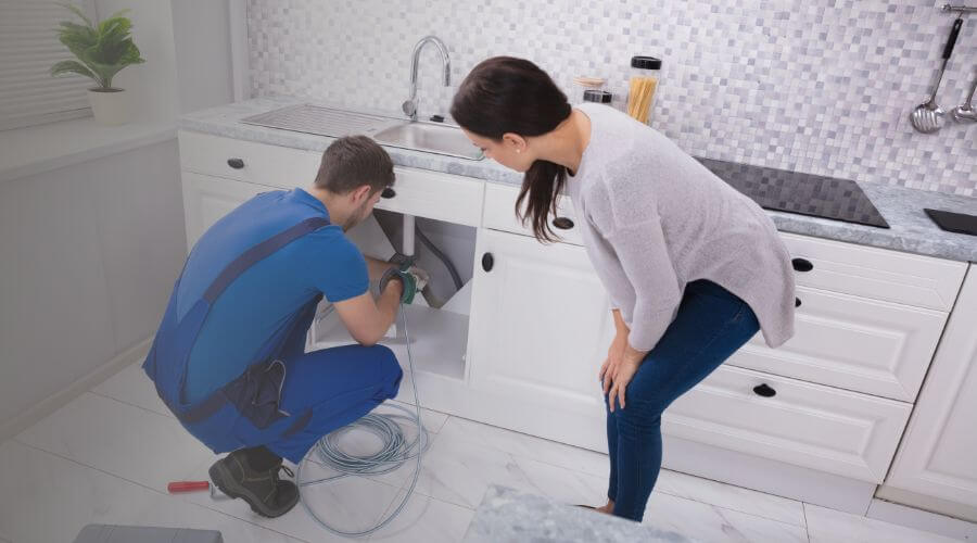 Expert burst pipe repair services in Saint Petersburg, FL